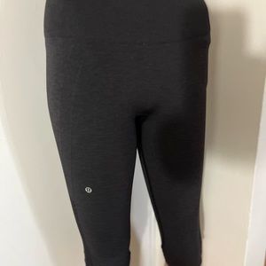 Lululemon leggings grey